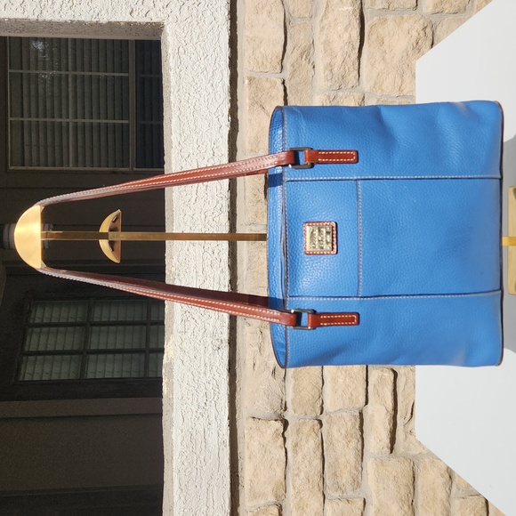 Dooney & Bourke Blue Pebbled Leather Shoulder Bag - Picture 1 of 17